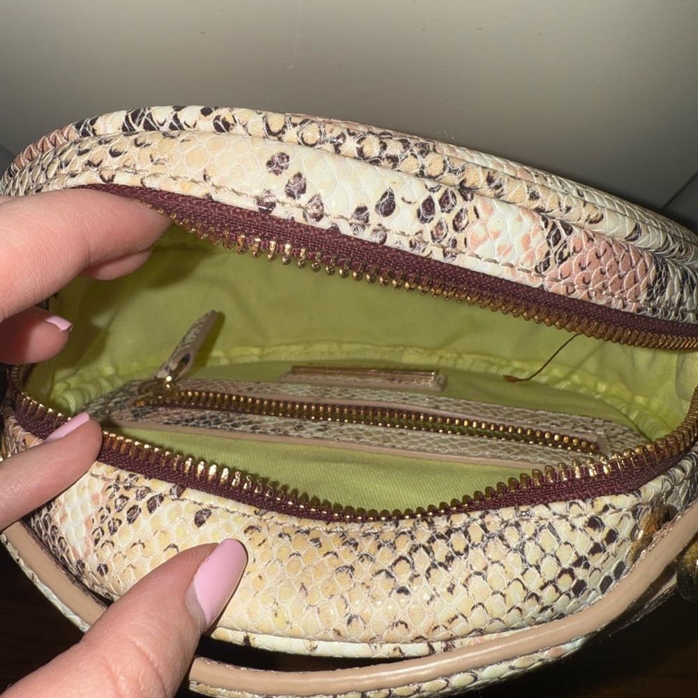 Kelly Wynne Pink and Cream Snake Skin Print Round Crossbody Bag - Picture 5 of 5